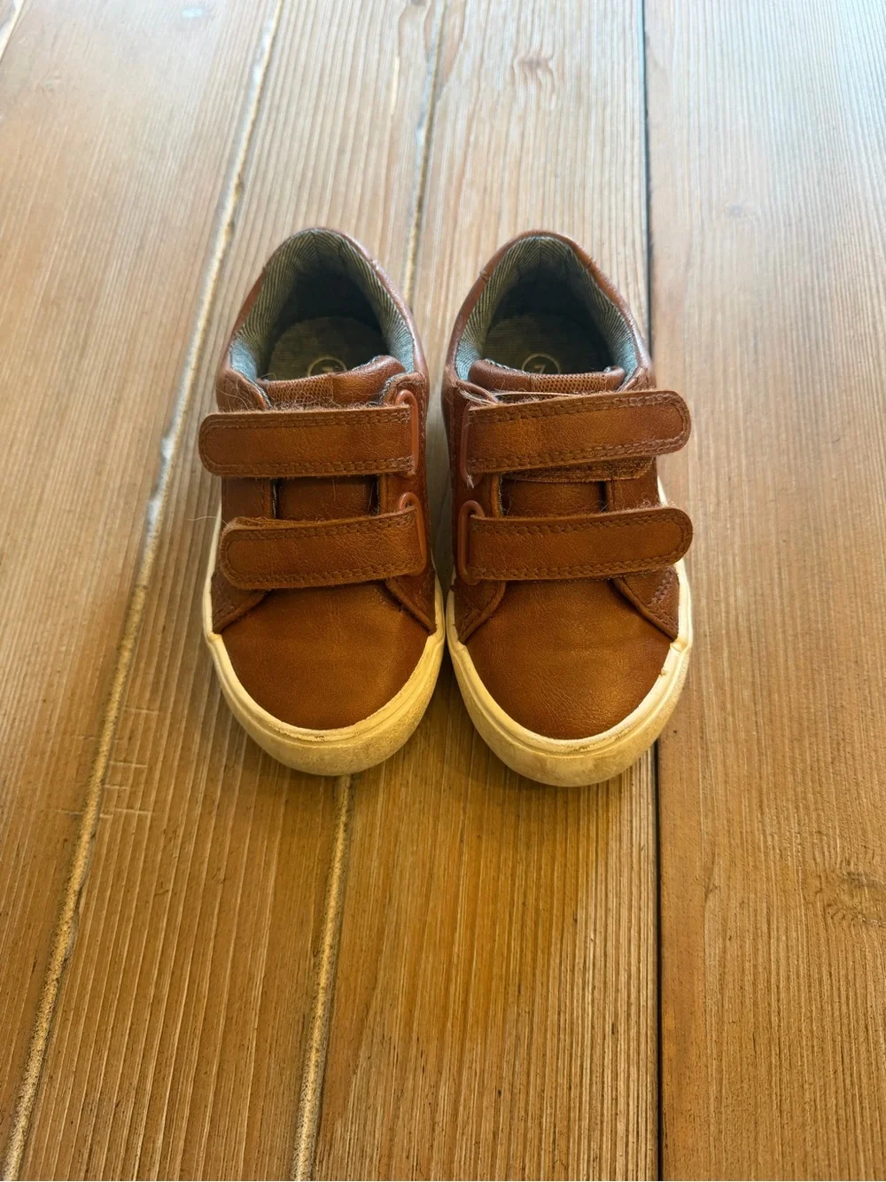 Cat & Jack Brown Velcro Toddler Sneakers